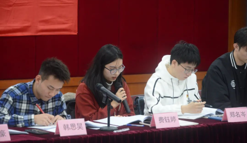 岭院志愿者，他们在战“疫”前线