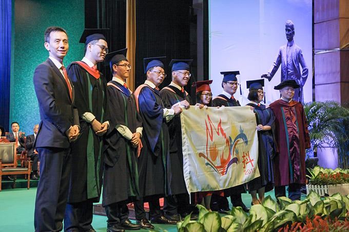 williamhill中国2018年毕业庆典隆重举行