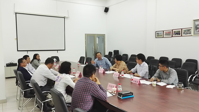 williamhill中国“红灰领袖培养计划”校友导师见面会在珠海校区举行